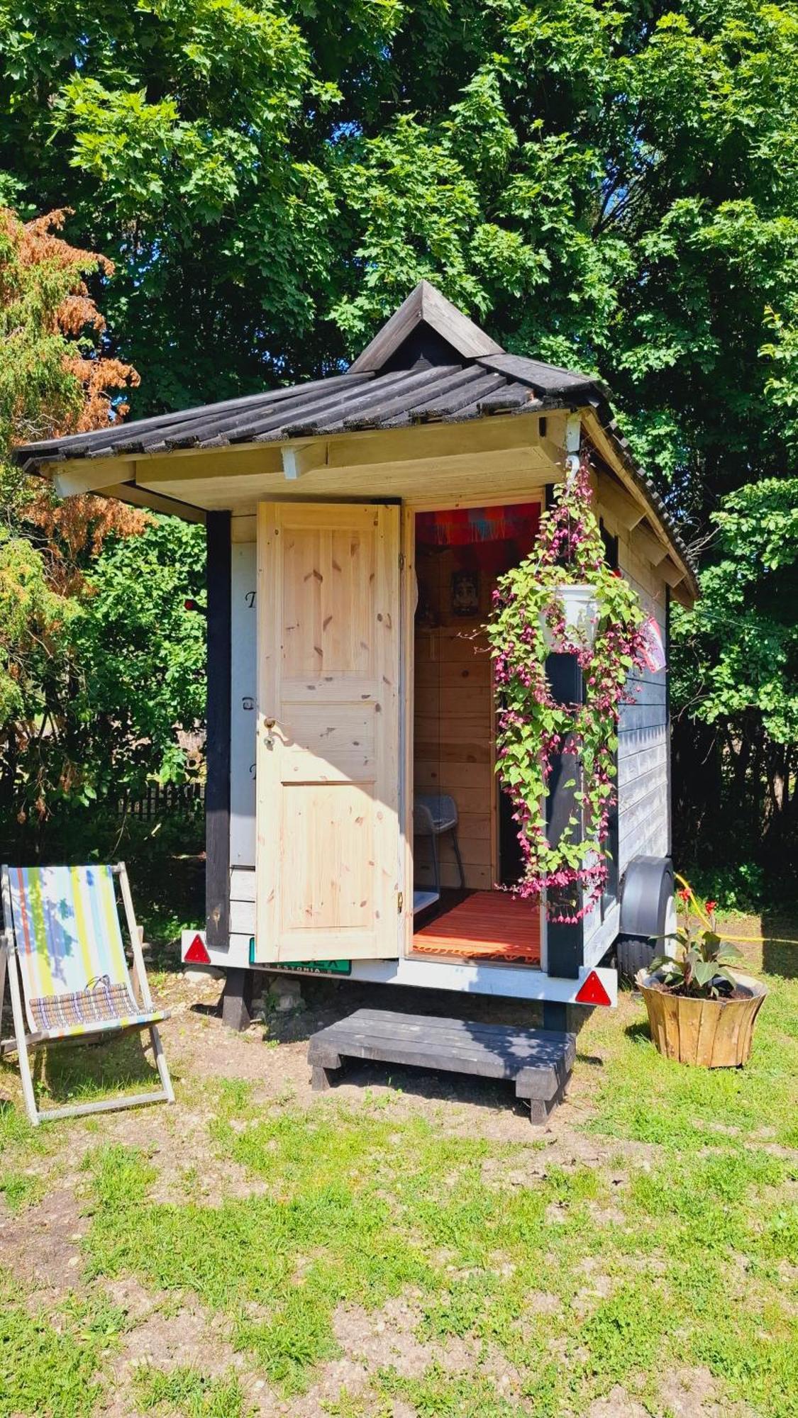 Kardoni Puhkelaager Tornimae Exteriör bild